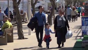 Afluència massiva de visitants per Setmana Santa a l'Escala