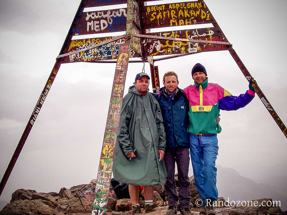 Tour du Toubkal et nettoyage du camp de base Trekking : Tour du Toubkal et nettoyage du camp de base