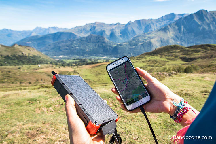 Test de la batterie solaire Outxe 20000mAh
