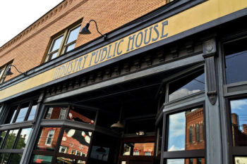 Industry Public House (Pittsburgh)