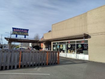 John's Marketplace - SW Multnomah