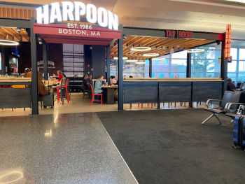 Harpoon Tap Room - Logan Airport