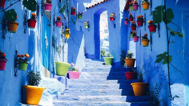 8f1a74a1da862e41e4c5928a21bcbc34 womspn Discover 4 Budget-Friendly Bucket List Adventures for 2023