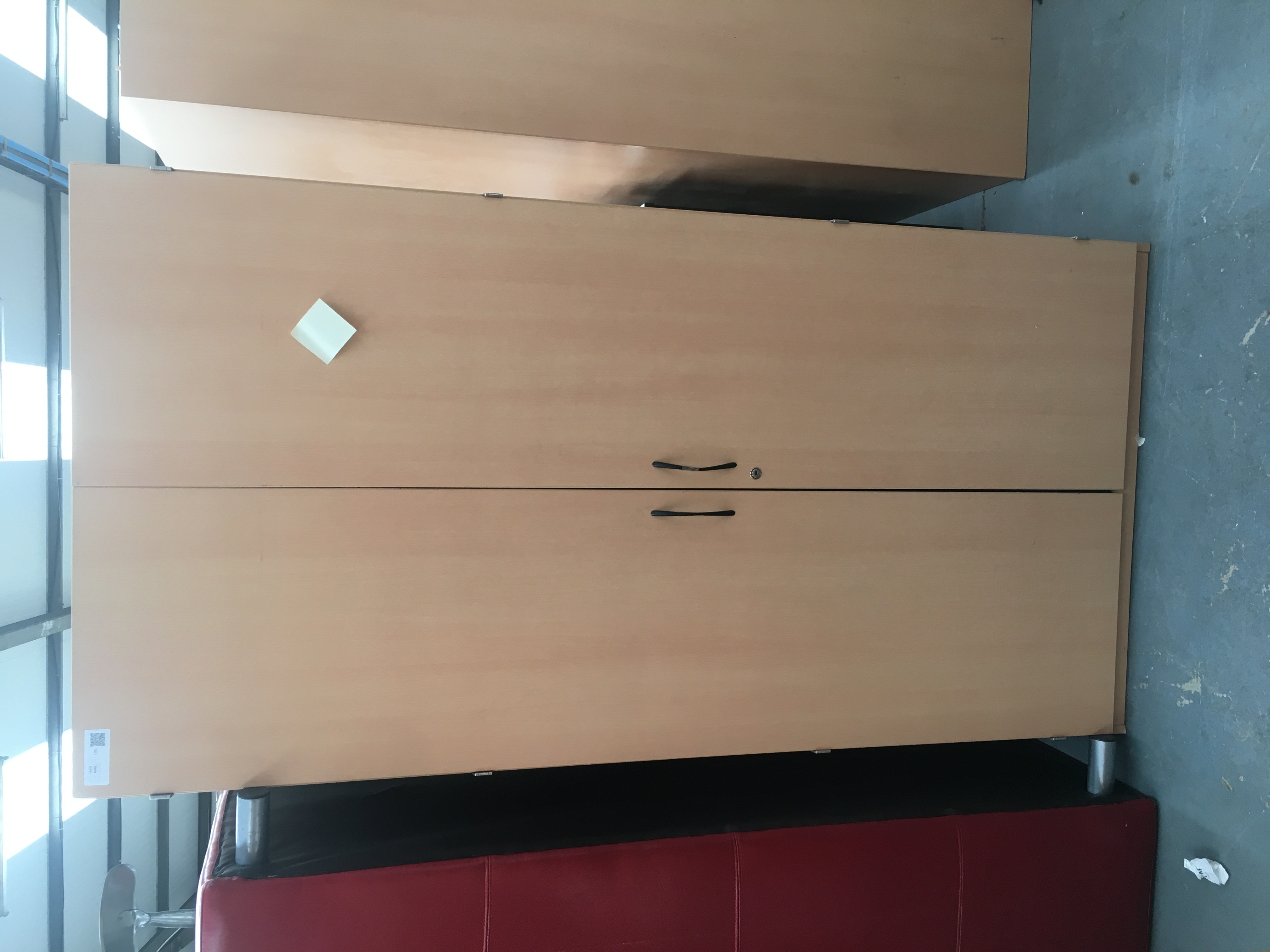 Large wardrobe just £10.00 Item ID 15478