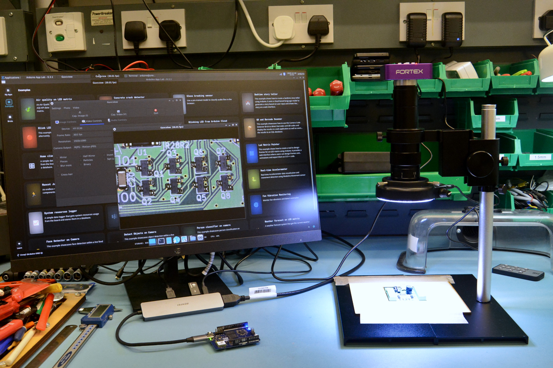 PCB Inspection with Arduino UNO Q