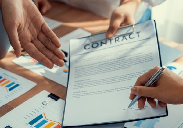 Come negoziare correttamente un contratto di procurement?