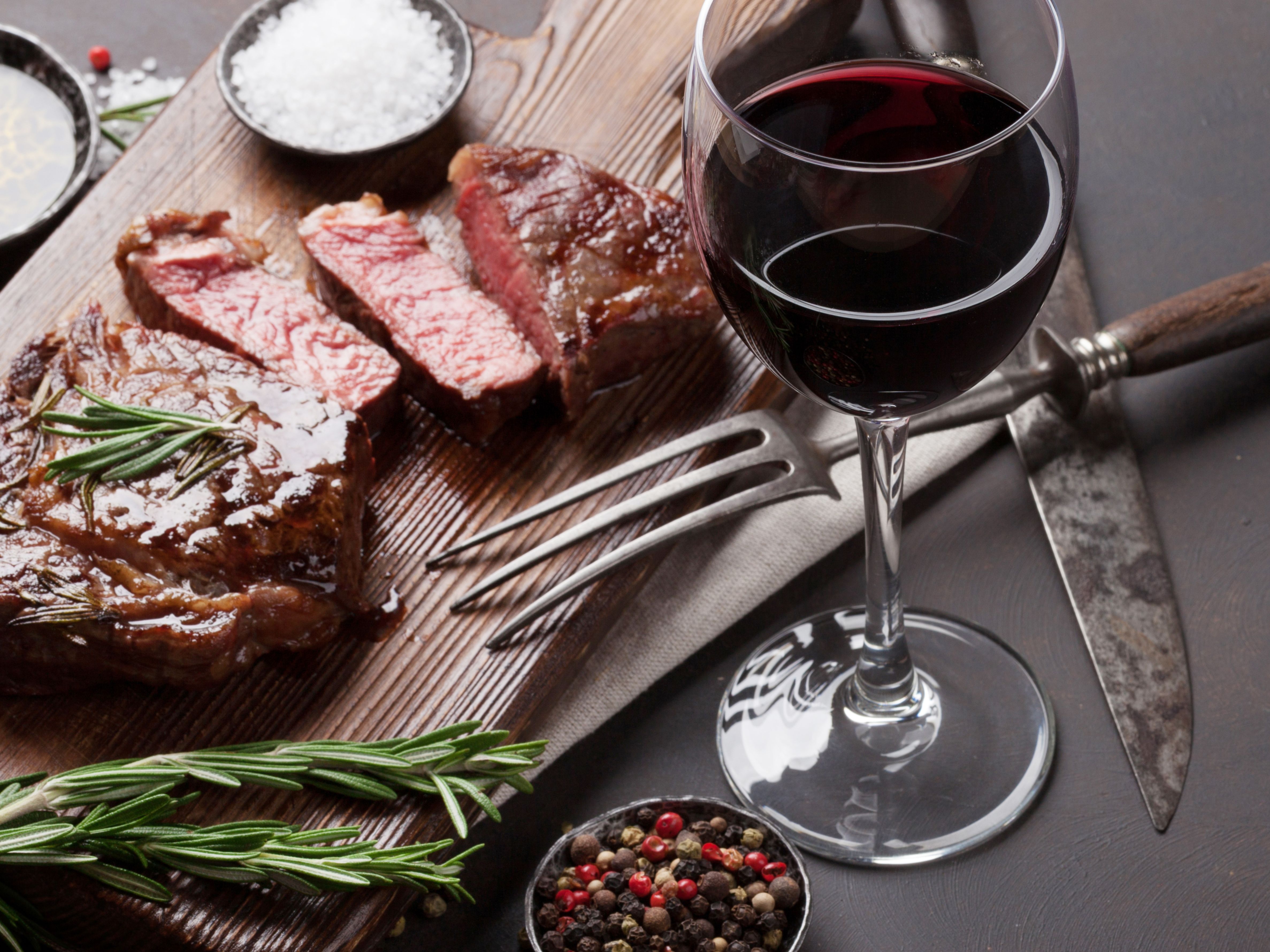 Discover the Sensual Side of Steak with Red Wine Sauce