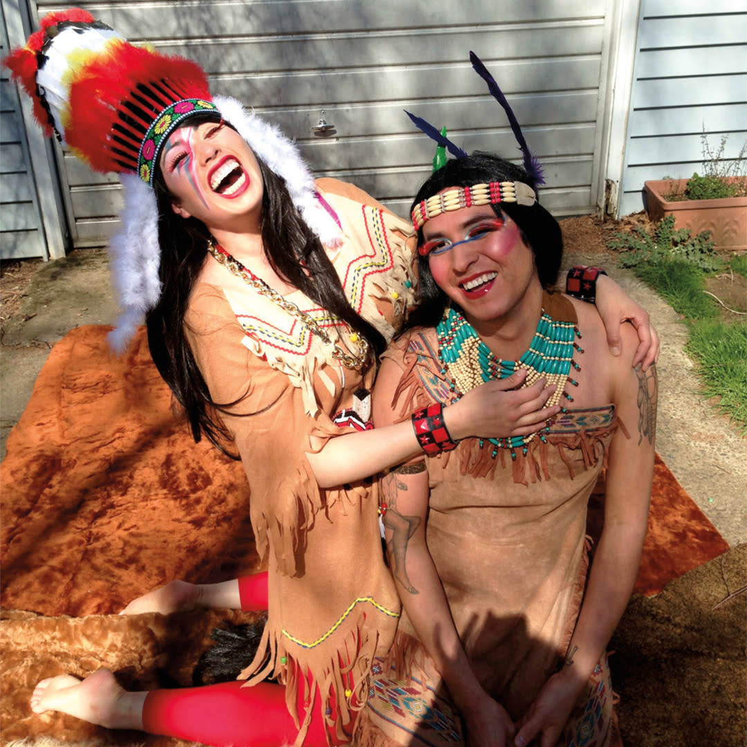 042015 wendyredstar hipsterheaddresswarpath yoosv5 gf7e0q