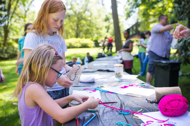 Art making activities at bayou bend exhdfv