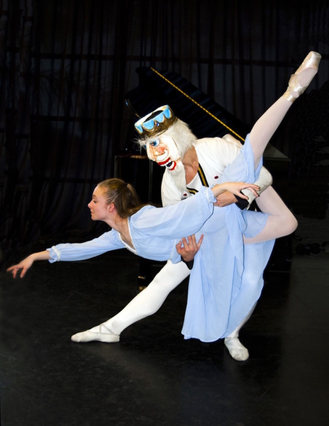 Cast a clara prince med joyykv
