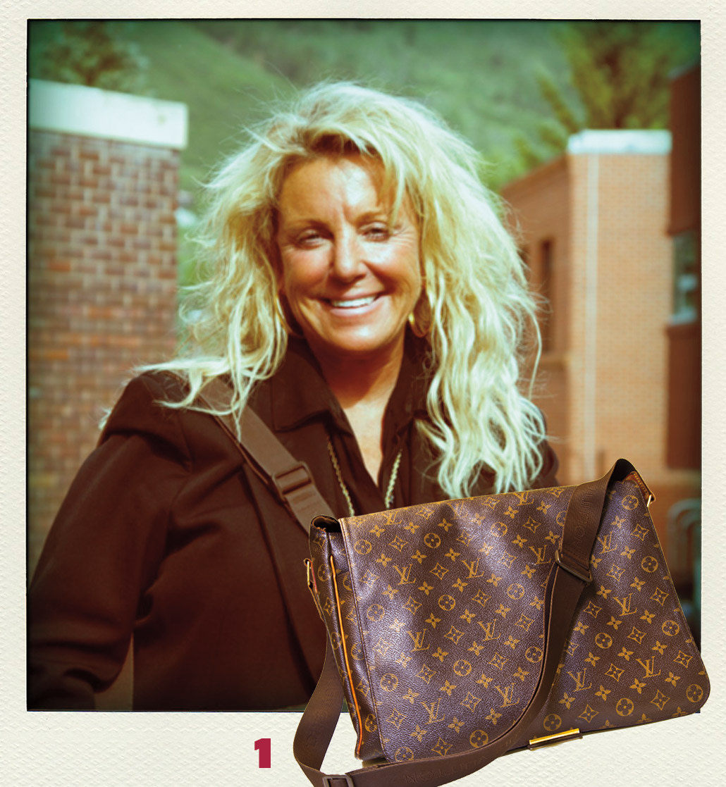 0714 what in bag shawna bpbf9n