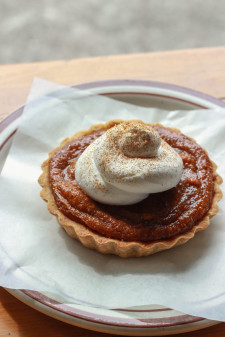 Vegan pumpkin pie from Sweetpea Baking Co.