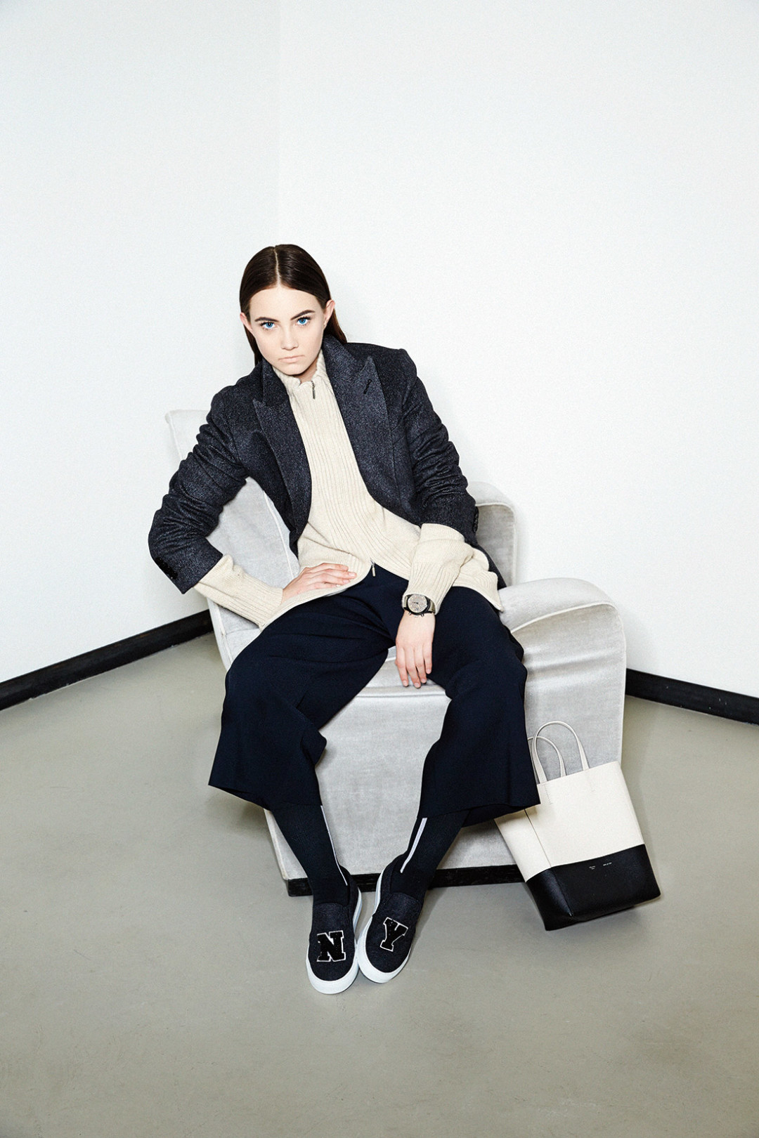 0215 plain spoken black jacket cream sweater zcf98p