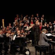 Pinkmartiniholidayshow t4tjlq