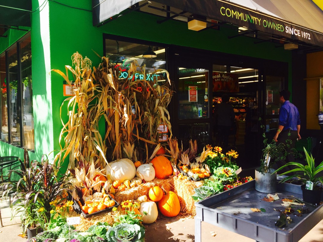 Store front fb cover photo p0v11l