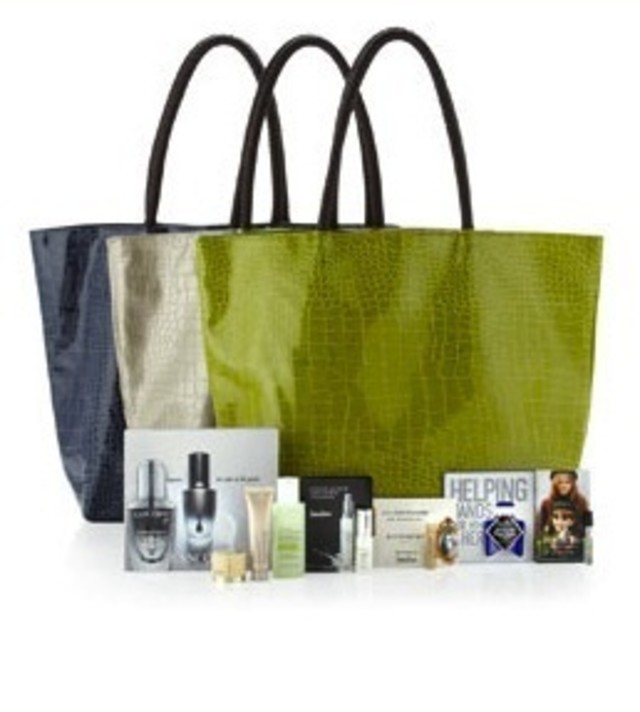 Neiman Marcus: Samples filled beauty bag w/$125 purchase + more - Gift With  Purchase