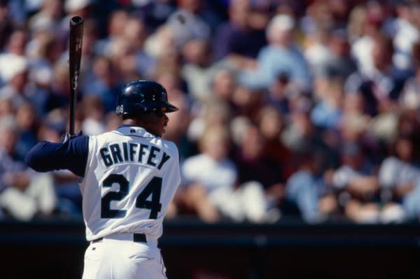 Ken Griffey Jr Seattle Mariners  Ken griffey jr., Seattle sports