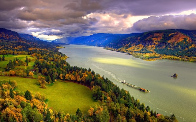 10 15 columbia river gorge mnucyf