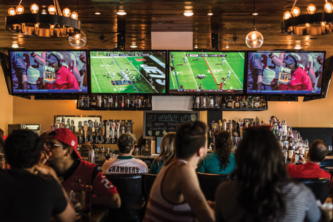 Houston’s 4 Greatest Sports Bars Houstonia Magazine