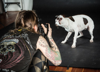Davidson shoots Raka for <i>Shake</i>