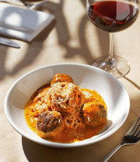 Spaghetti with meatballs