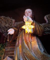 Altura angel statue
