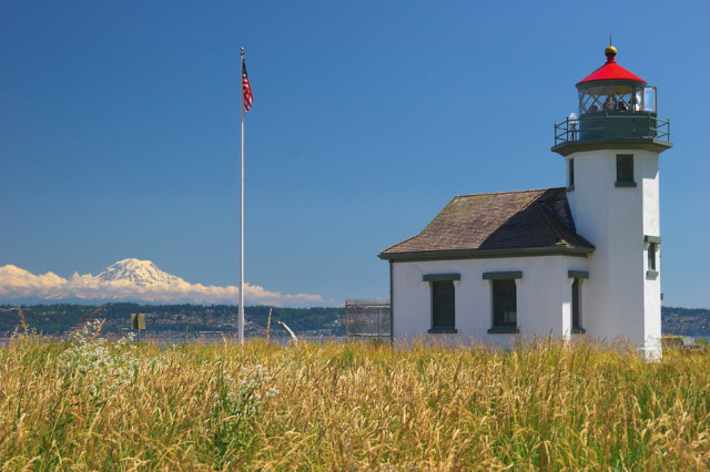 bridges lighthouse