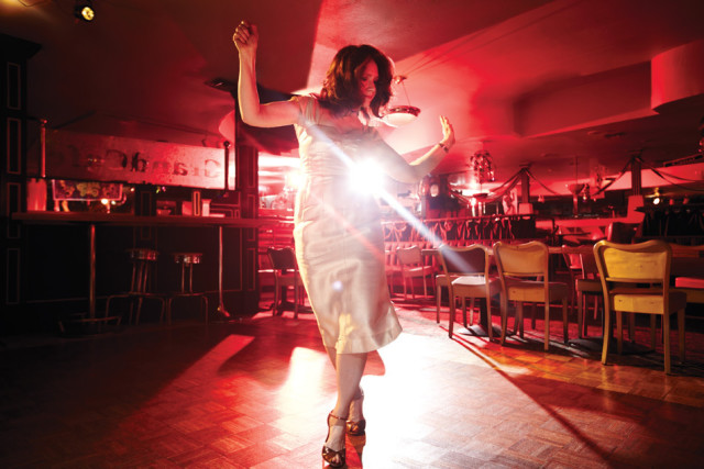 0810_41_mustdo_cult_dancing