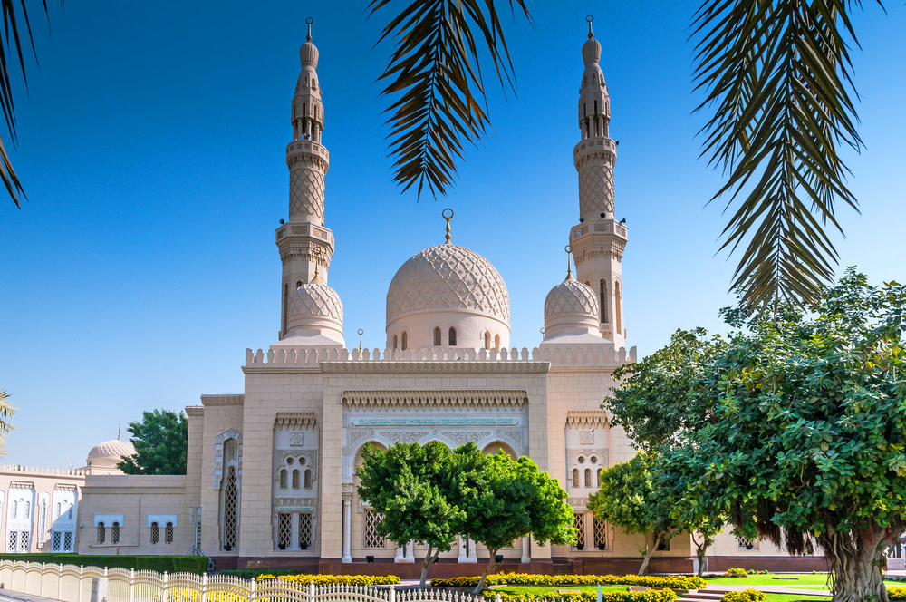Jumeirah mosque dubai vkfam4