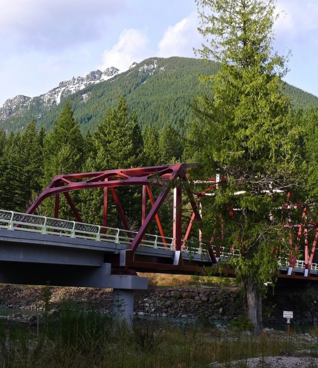 Hiking Mount Si; Seattle's Most Popular Day Hike - The Trek