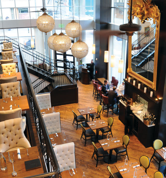 loulay restaurant dining room