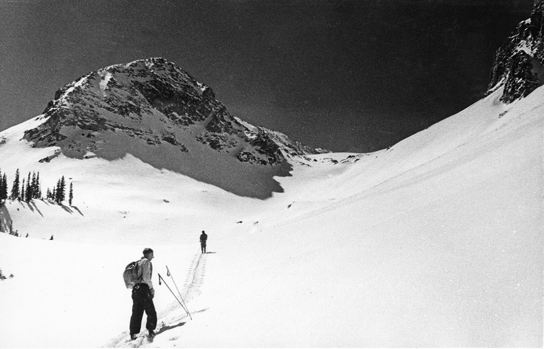 The Complete Guide to Aspen's Storied Ski History