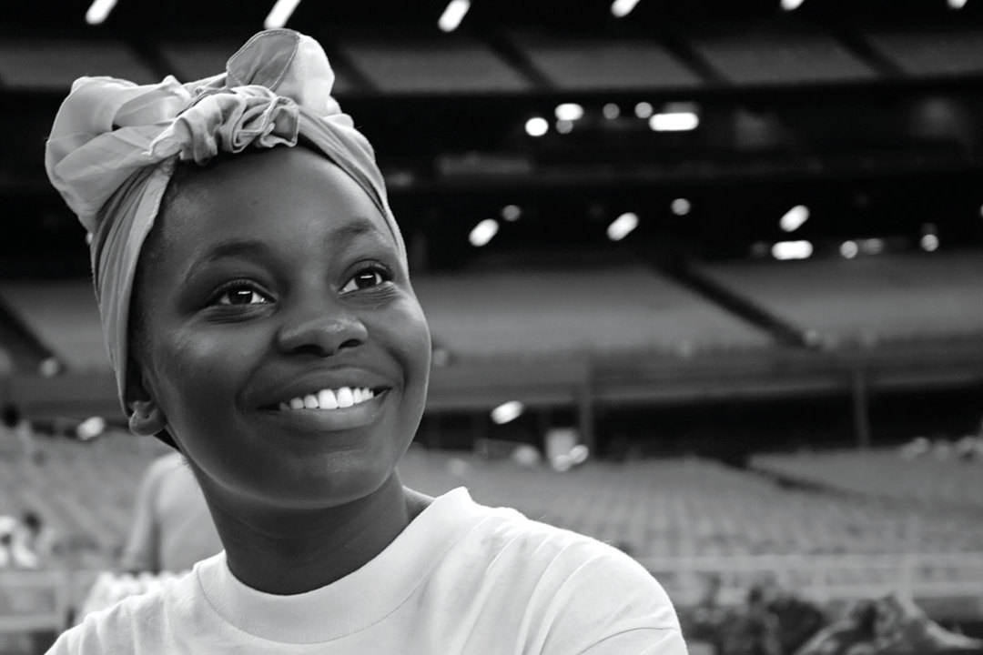 0915 katrina horner refugee girl astrodome ihjhc3