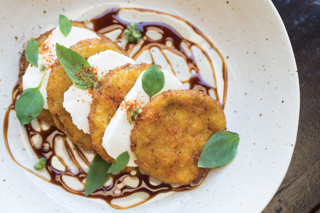 1115 table southern goods fried green tomato salad tnyvt2