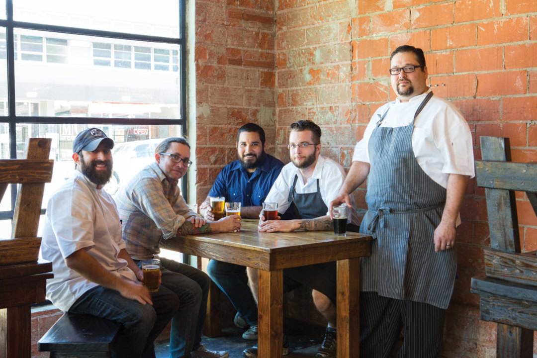 1115 table southern goods team lyle bento j2uifa