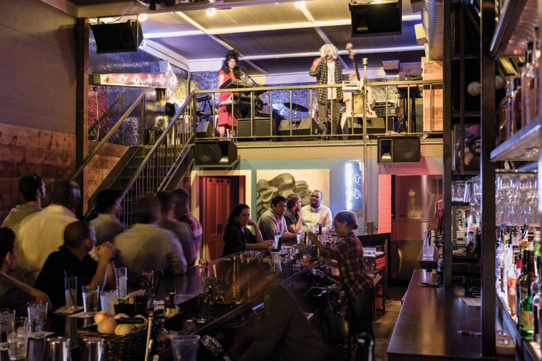 1215 reasons to love winter nightingale room downtown oicrst