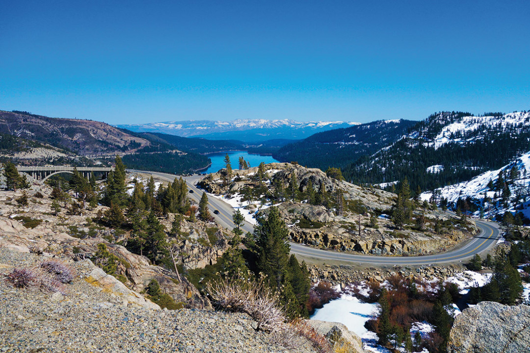 0215 three bum mountain range junmfv