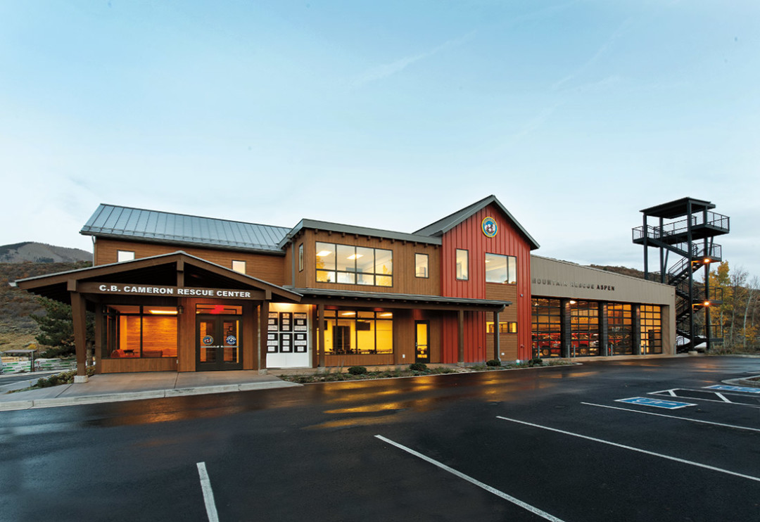0215 mission mountain rescue building kn389x