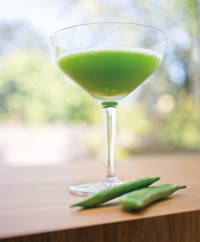 Yakuza's sweet pea cocktail