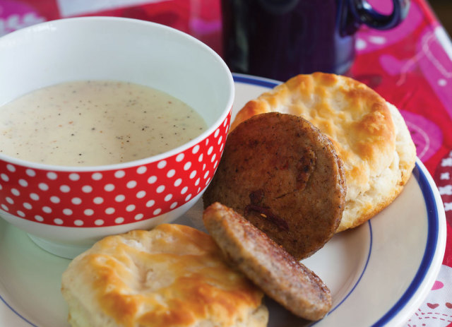 Biscuits & gravy at Lankford Grocery.