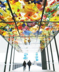Chihuly Bridge of Glass