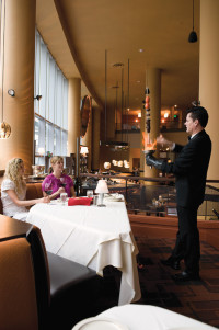 0309-dine-table