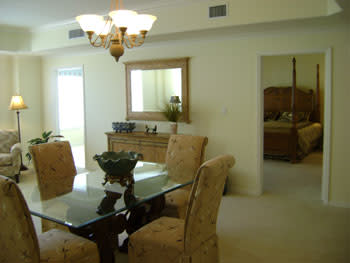020409rejlivingroom trmllu