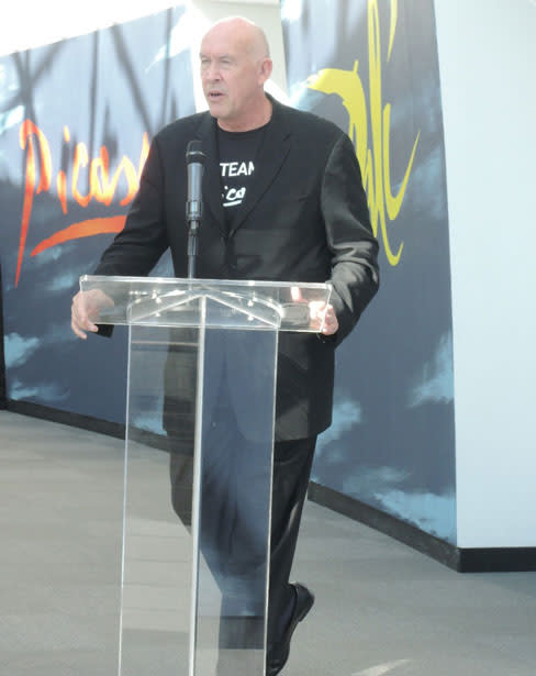 Dali museum director hank hine  s4wovl