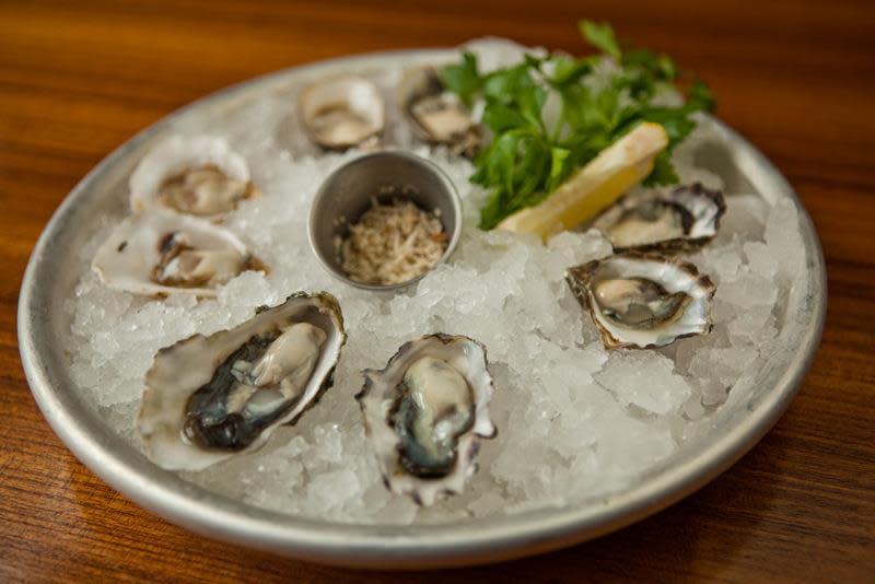 This Week in Happy Hour Oyster Edition Seattle Met