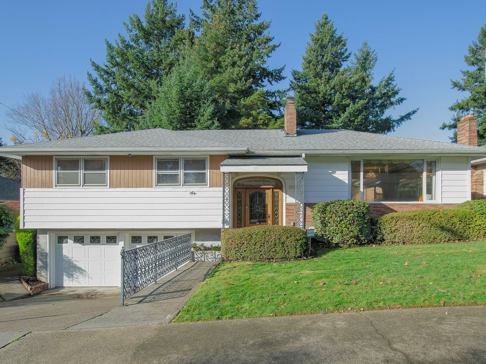 Price Point: Updated Montavilla Ranch vs. Sunny Pearl Condo | Portland  Monthly