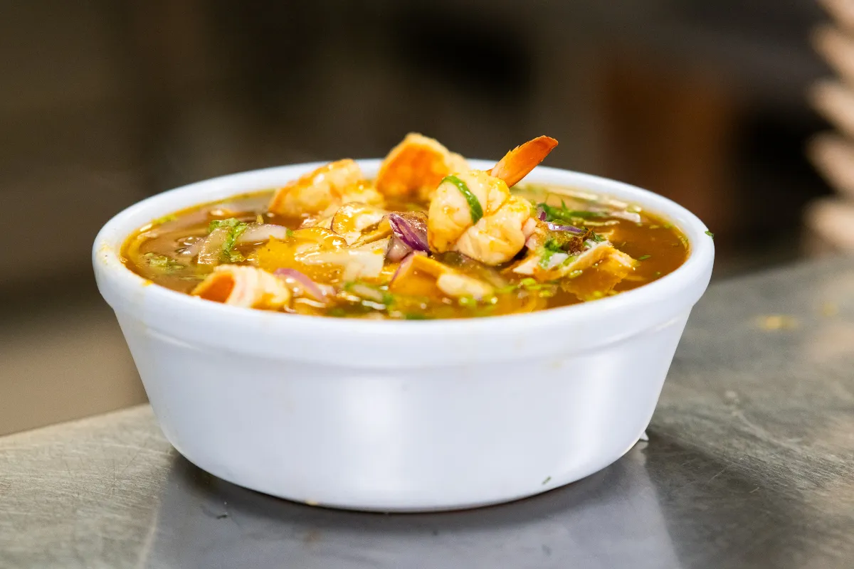 Imagen de Encebollado Mixto
