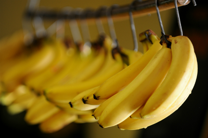 Bananer gjør seg godt i smoothie. (Foto: Frank May/NTB Scanpix)