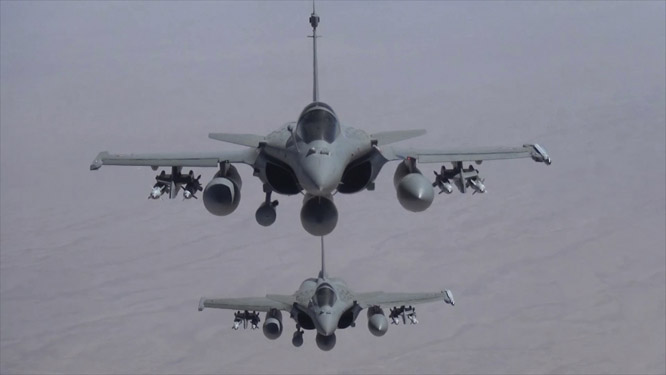 Frankrike har bombet mål i Irak. (Scanpix)