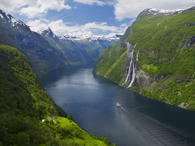 (Foto: © Bård Løken / NN / Samfoto)